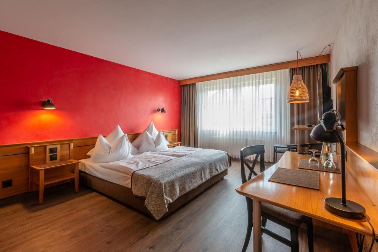 Biobausewein Wein Hotel Leben Iphofen Dış mekan fotoğraf