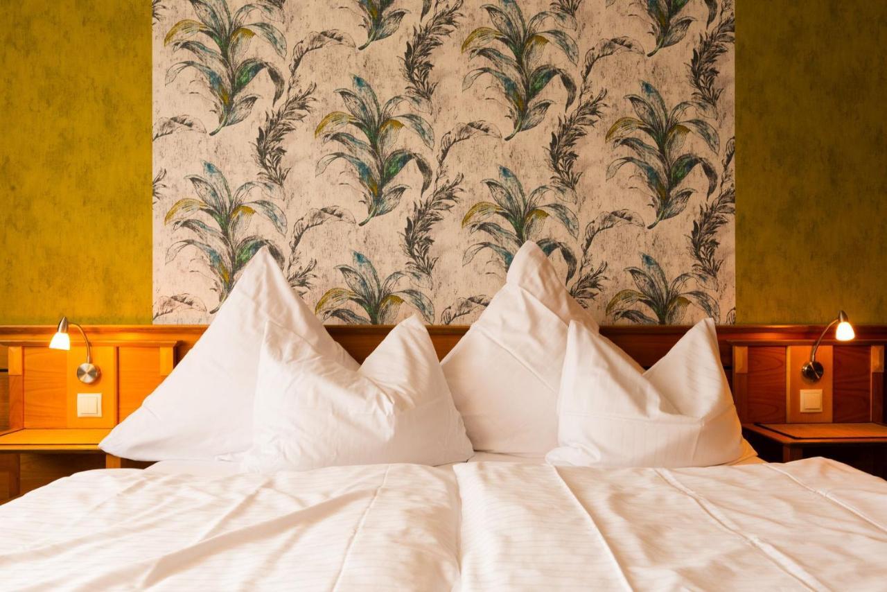 Biobausewein Wein Hotel Leben Iphofen Dış mekan fotoğraf